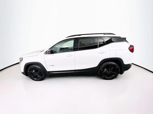 2022 GMC Terrain AWD AT4
