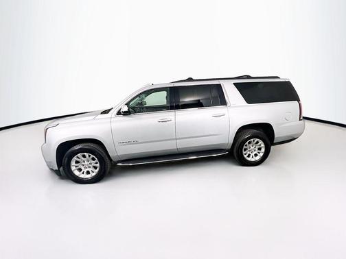 2017 GMC Yukon XL SLT