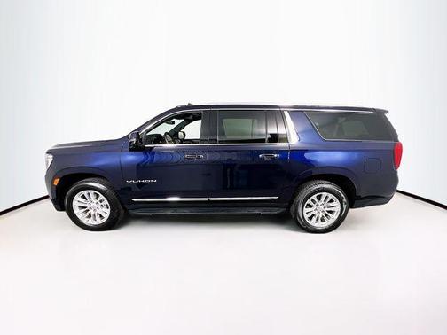 2024 GMC Yukon XL SLT