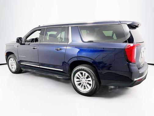 2024 GMC Yukon XL SLT