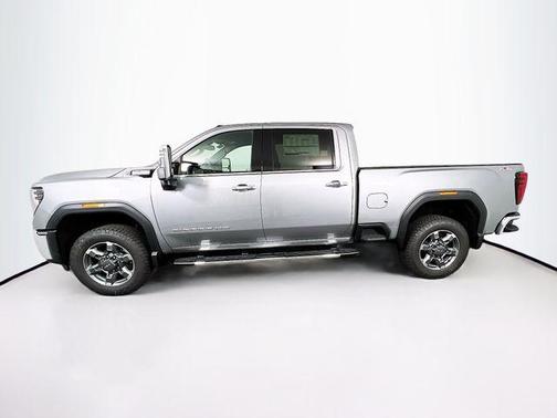 2026 GMC Sierra 2500 SLT