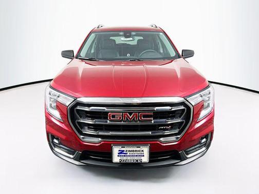 2024 GMC Terrain AWD AT4
