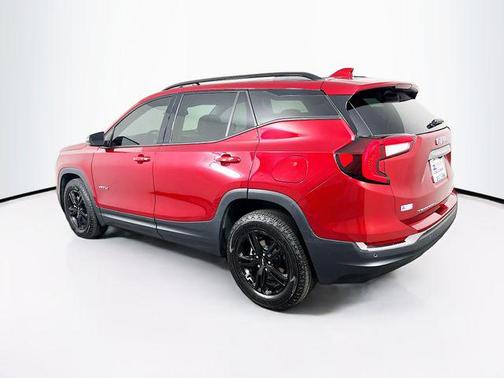 2024 GMC Terrain AWD AT4
