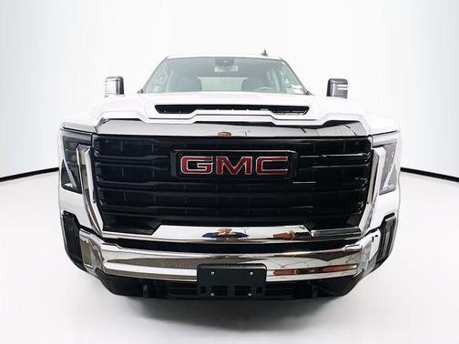 2025 GMC Sierra 2500 Pro