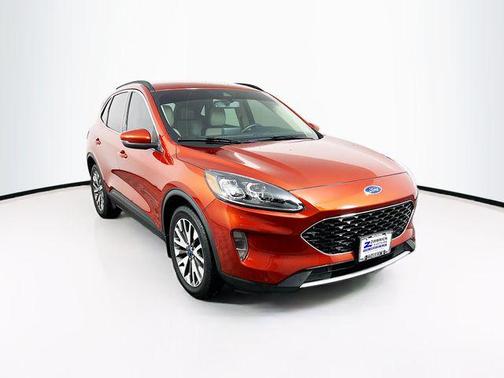 2020 Ford Escape Titanium