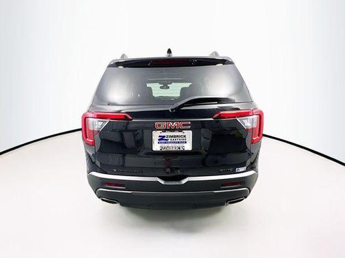 2021 GMC Acadia AWD SLT