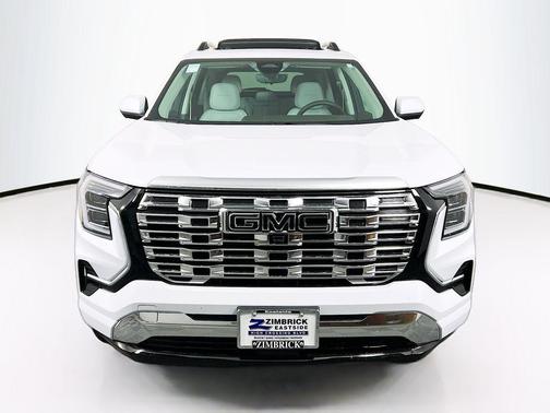 Glacier White Tricoat 2026 GMC Terrain Denali