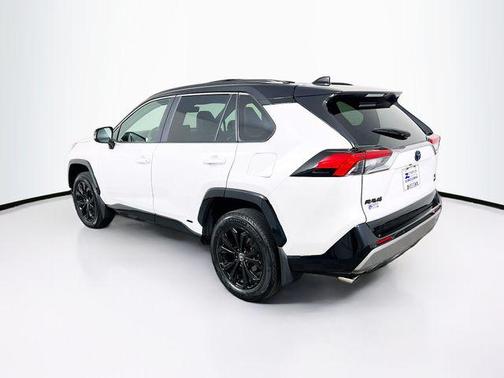 2023 Toyota RAV4 Hybrid SE