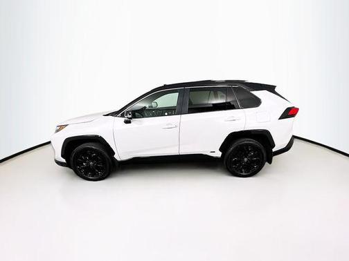 2023 Toyota RAV4 Hybrid SE
