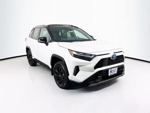 2023 Toyota RAV4 Hybrid SE