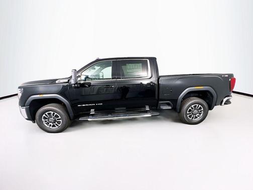 Onyx Black 2026 GMC Sierra 2500 SLE