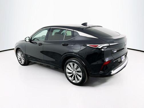 Ebony Twilight Metallic 2025 Buick Envista Avenir FWD