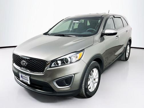 2017 Kia Sorento L