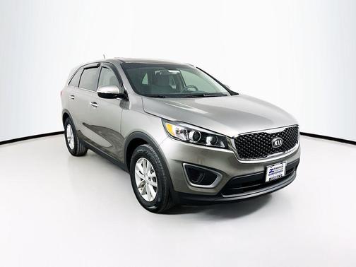 2017 Kia Sorento L