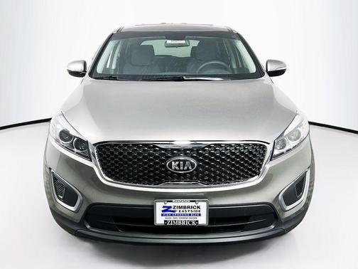 2017 Kia Sorento L