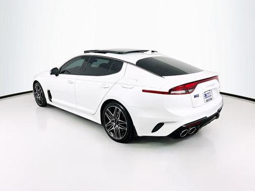 2023 Kia Stinger GT2