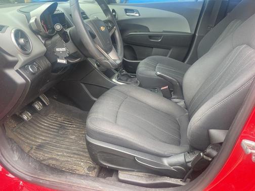 2013 Chevrolet Sonic LT