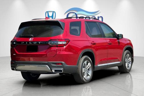 Radiant Red 2026 Honda Pilot EX-L