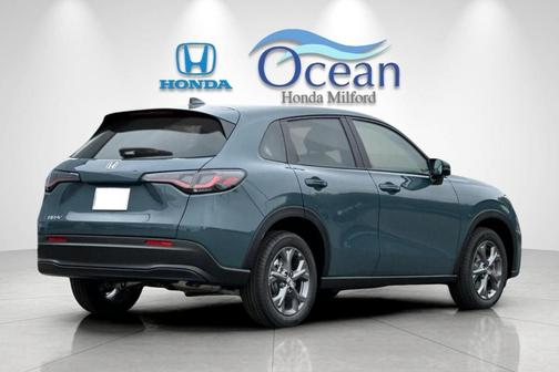 Nordic 2027 Honda HR-V LX