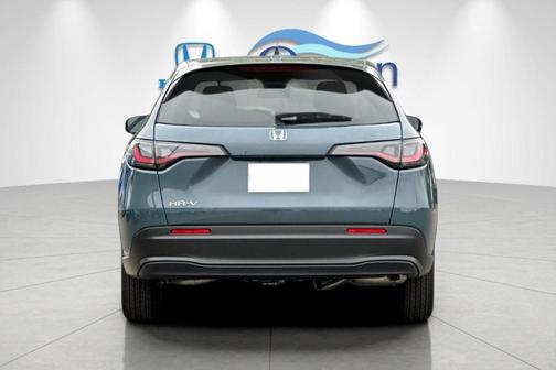 Nordic 2027 Honda HR-V LX