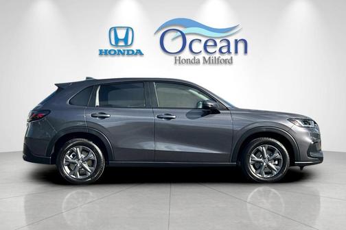 Modern Steel Metallic 2027 Honda HR-V LX