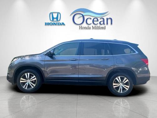 Modern Steel Metallic 2016 Honda Pilot EX
