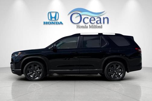 Black 2026 Honda Pilot Sport