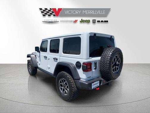 Bright White Clearcoat 2025 Jeep Wrangler Rubicon
