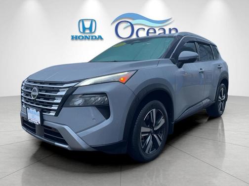 2025 Nissan Rogue SL