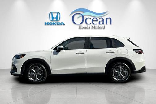Platinum 2027 Honda HR-V LX
