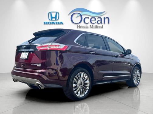 Burgundy 2020 Ford Edge Titanium