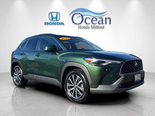 2023 Toyota Corolla Cross XLE