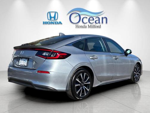 2023 Honda Civic EX-L