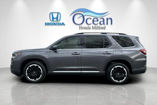 Modern Steel Metallic 2026 Honda Pilot Touring S
