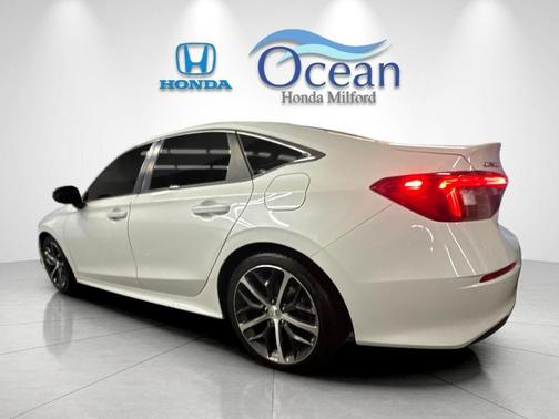 2024 Honda Civic Touring