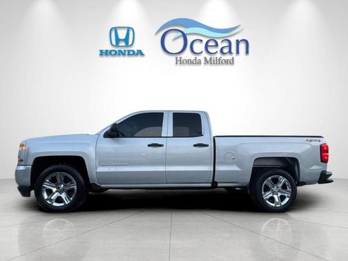 2016 Chevrolet Silverado 1500 Custom