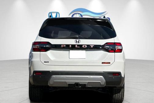 2026 Honda Pilot TrailSport