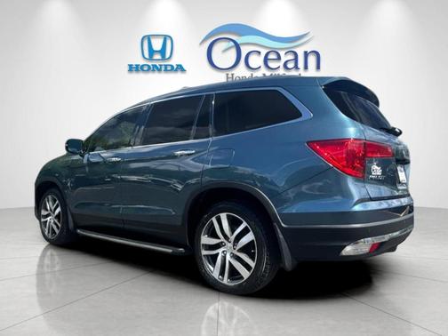 Blue 2018 Honda Pilot Touring