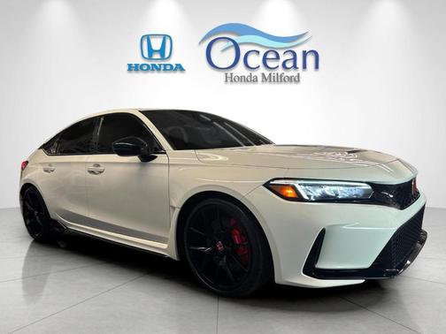 2023 Honda Civic Type R Base