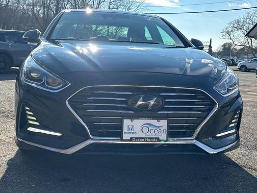 2019 Hyundai SONATA Hybrid Limited