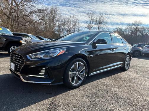 2019 Hyundai SONATA Hybrid Limited