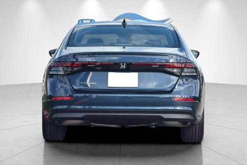 Still Night Pearl 2026 Honda Accord SE
