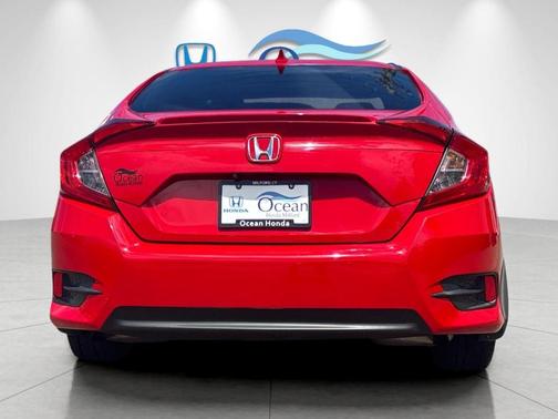 Red 2016 Honda Civic EX-T