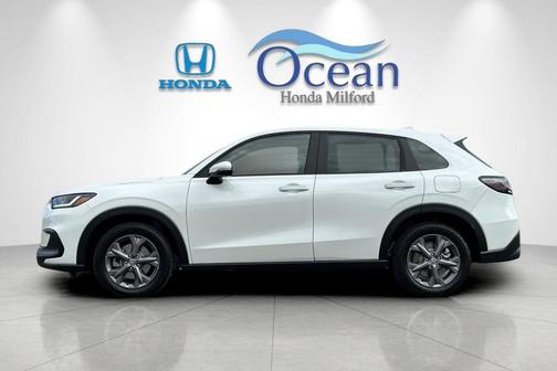 Platinum 2026 Honda HR-V LX
