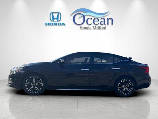 2017 Nissan Maxima 3.5 Platinum