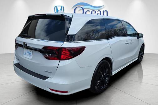 2023 Honda Odyssey Sport