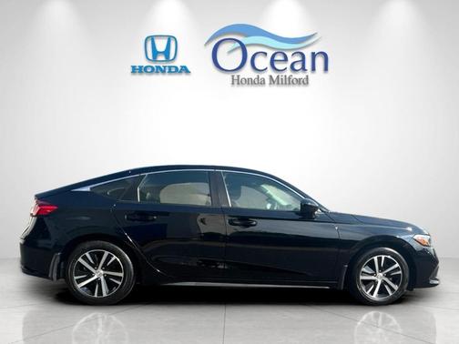 Crystal Black Pearl 2023 Honda Civic LX