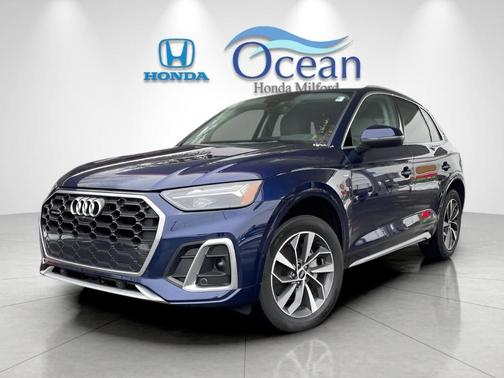 2022 Audi Q5 45 S line quattro Premium