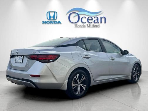 Brilliant Silver Metallic 2021 Nissan Sentra SV