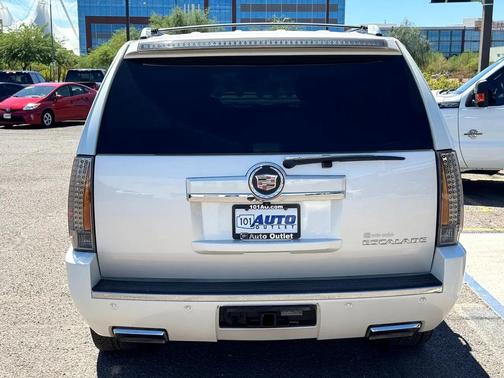 2013 Cadillac Escalade Premium